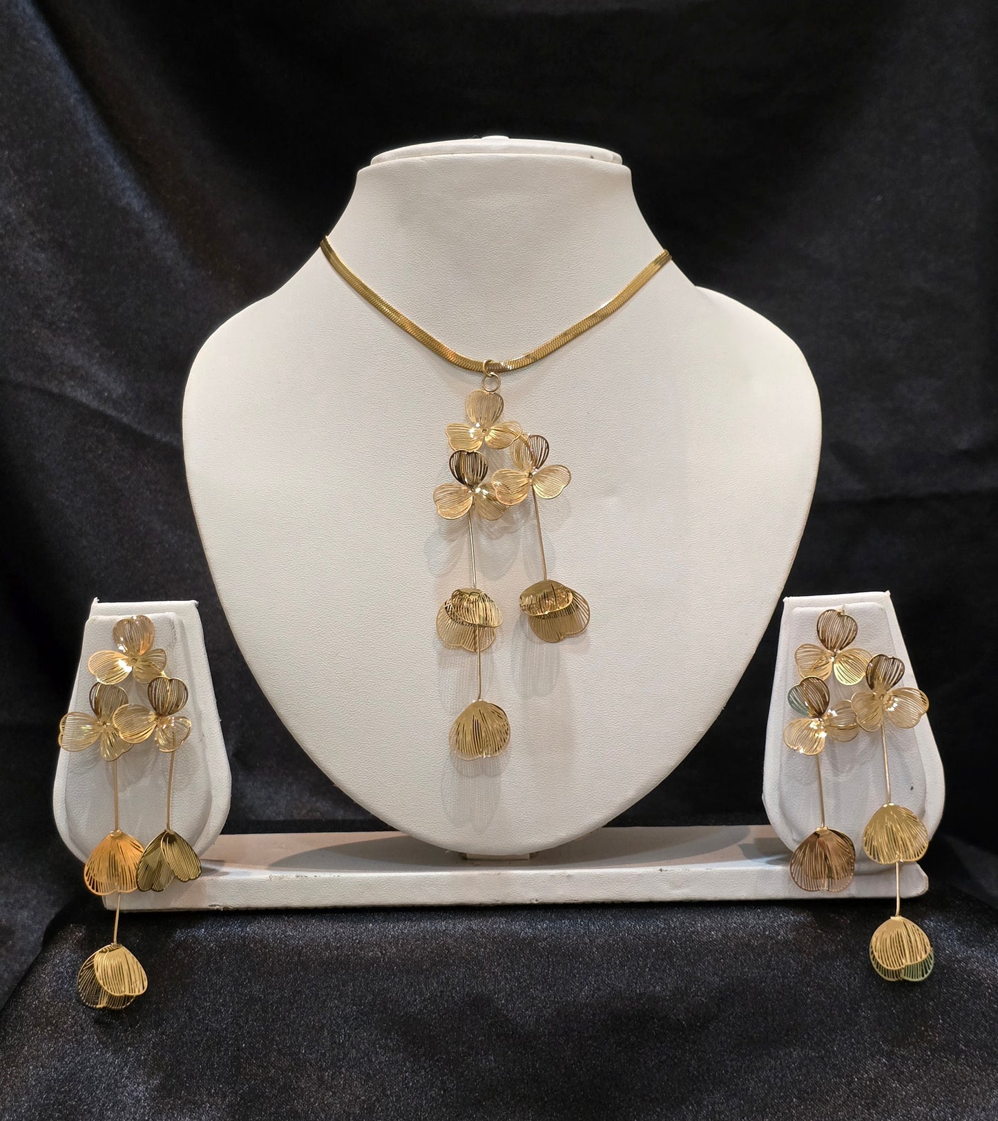 Garden Bloom Necklace Set Jewellery - 0098