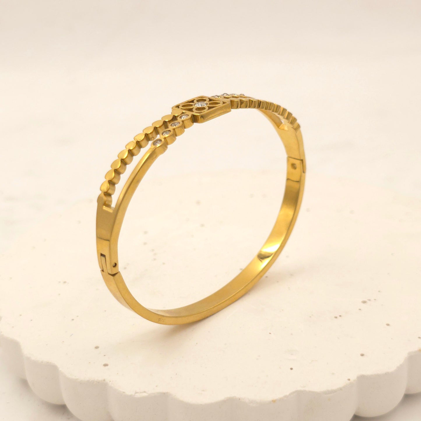 BR011 - Gilded Petal Split Bracelet