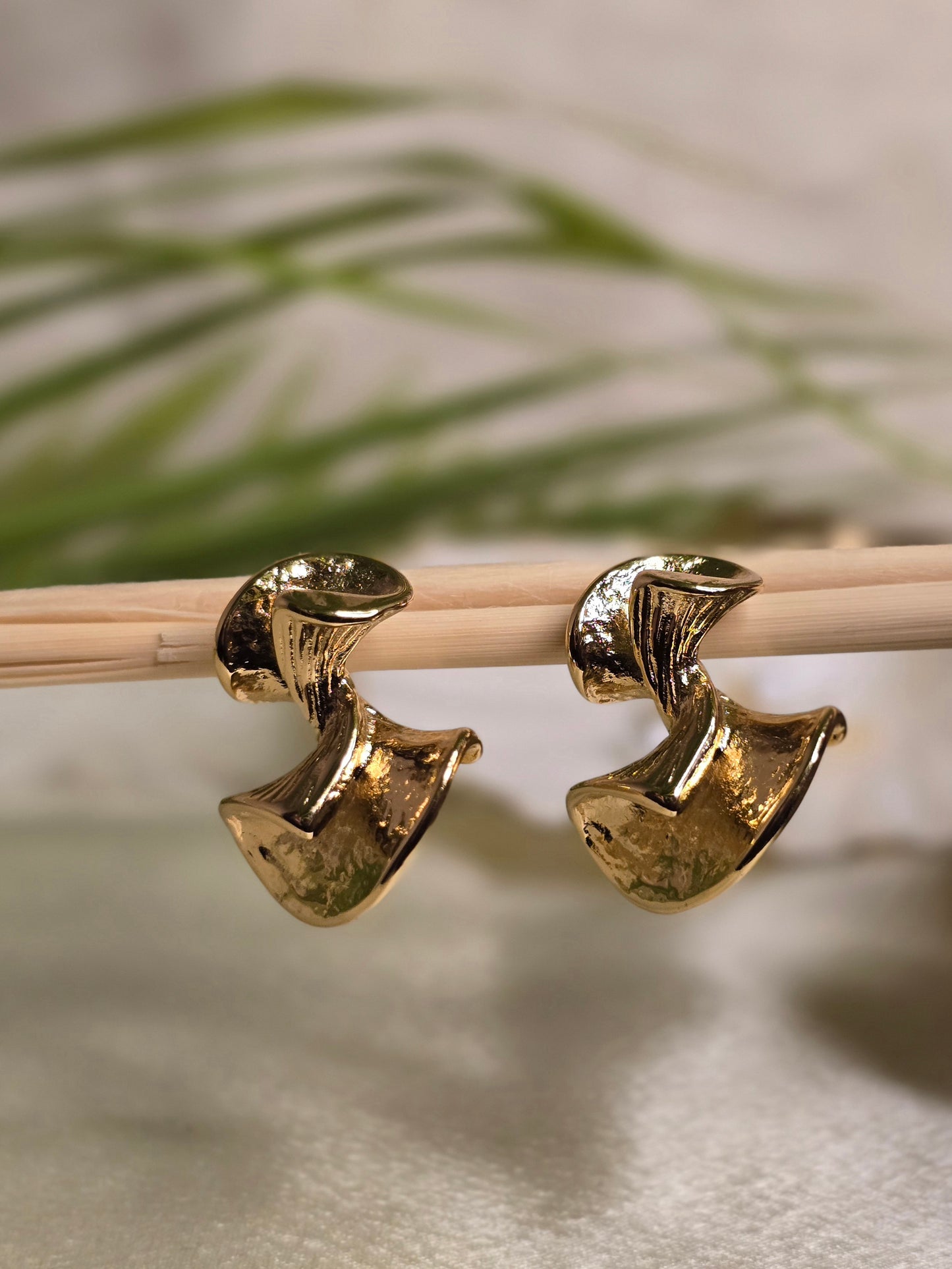 Valora Knot Earring Jewellery - 0038