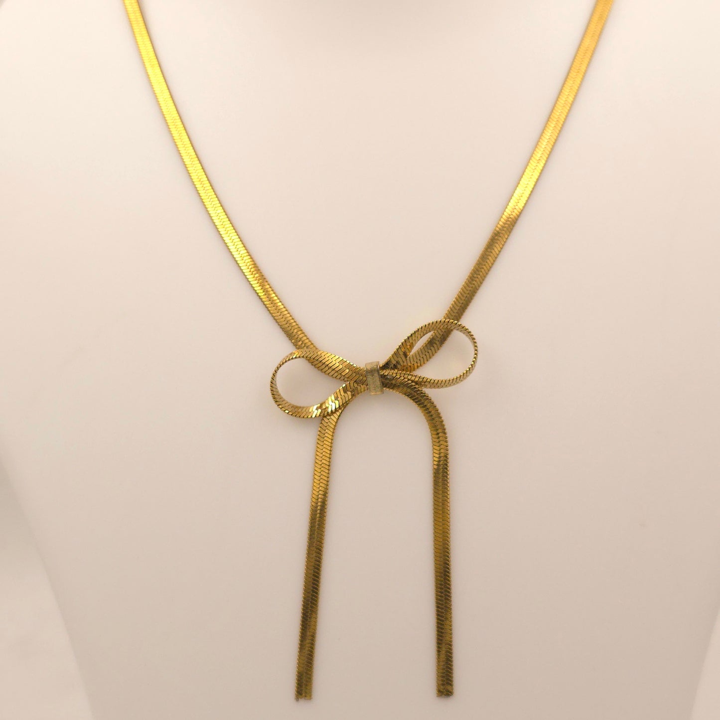 PN029 - Polished Bow Necklace