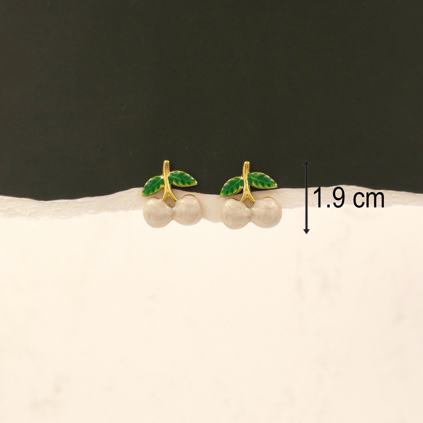 AE022 - Snow Cherry Earrings