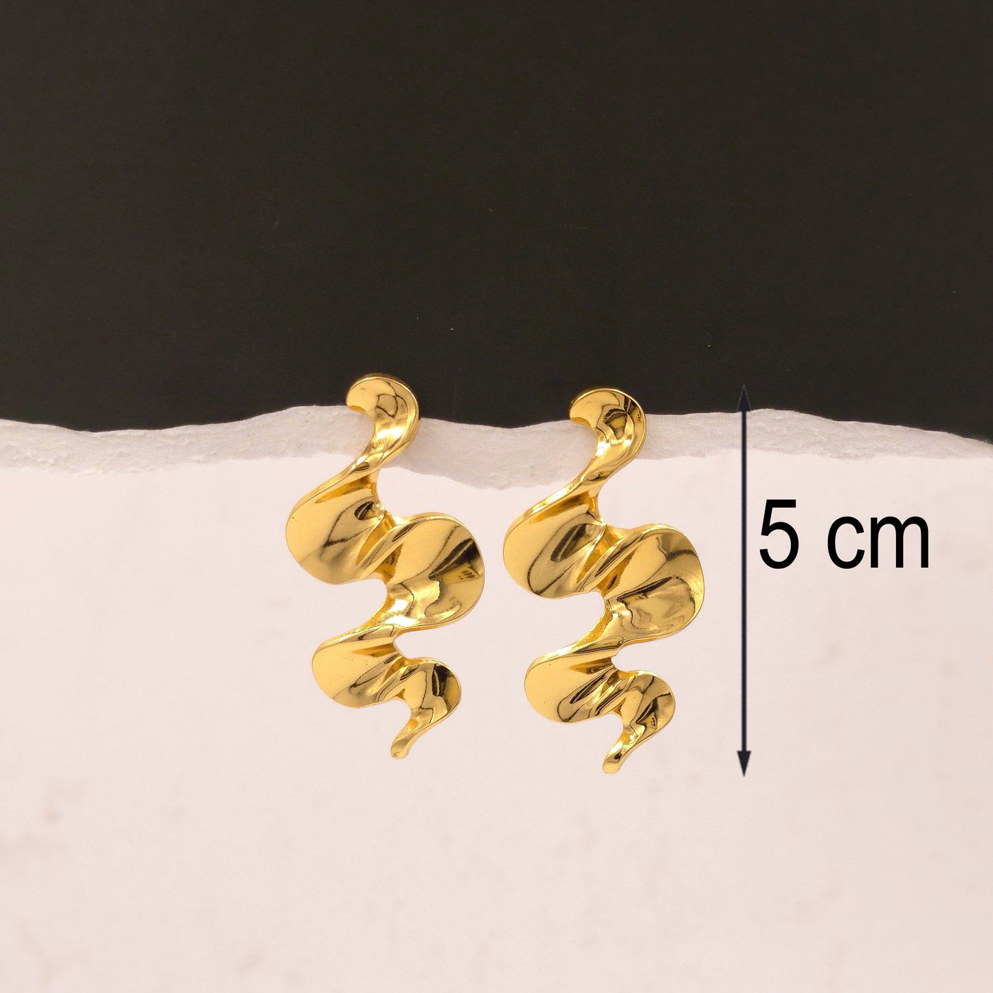 AE013 - Mystic Viper Earrings