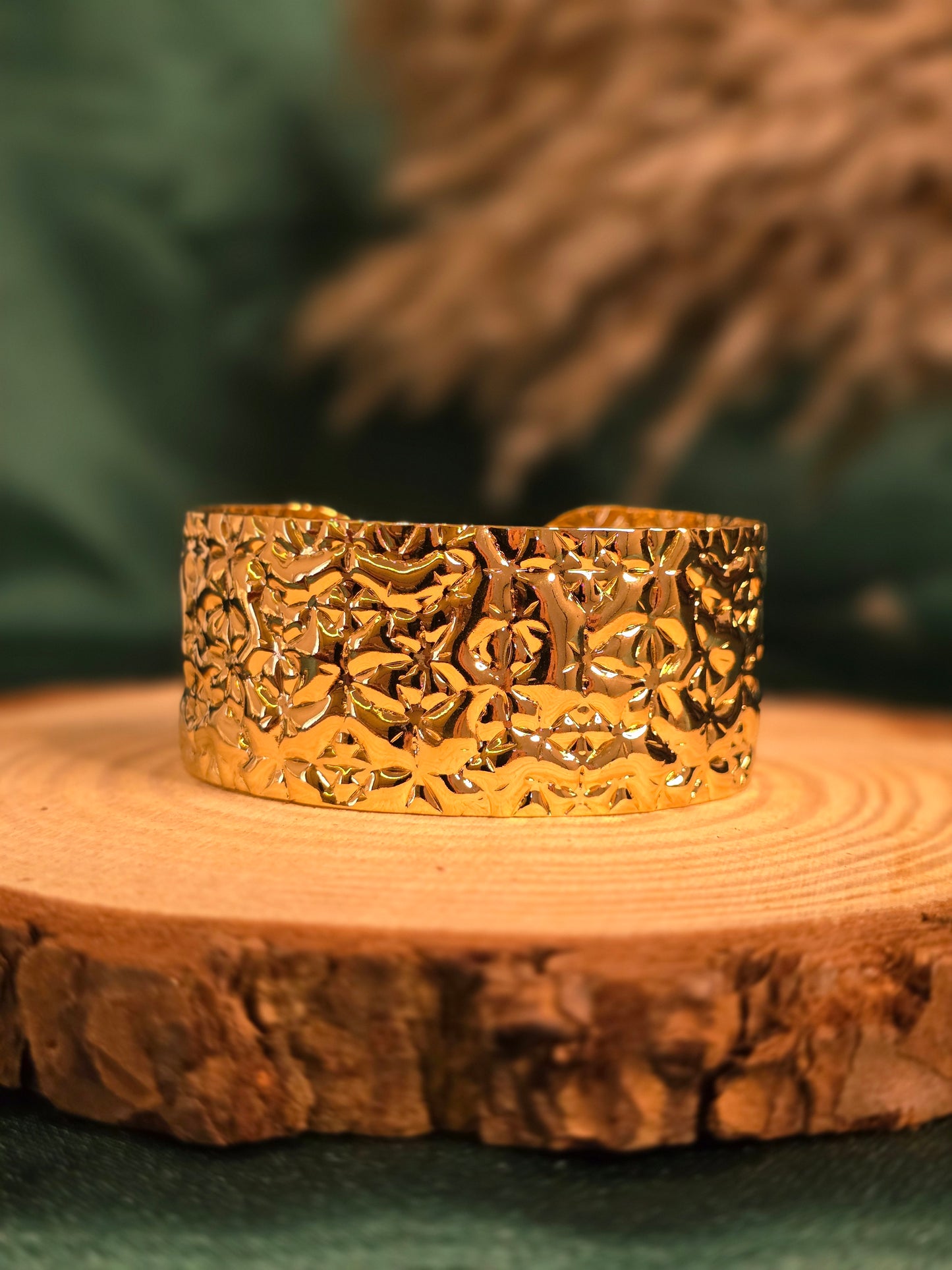 Athena Cuff Jewellery - 0087