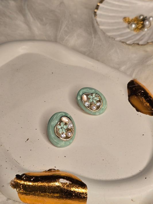 Mint Flora Resin Earrings Jewellery - 0117