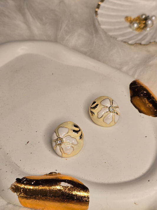 Cream Floral Resin Earrings Jewellery - 0119