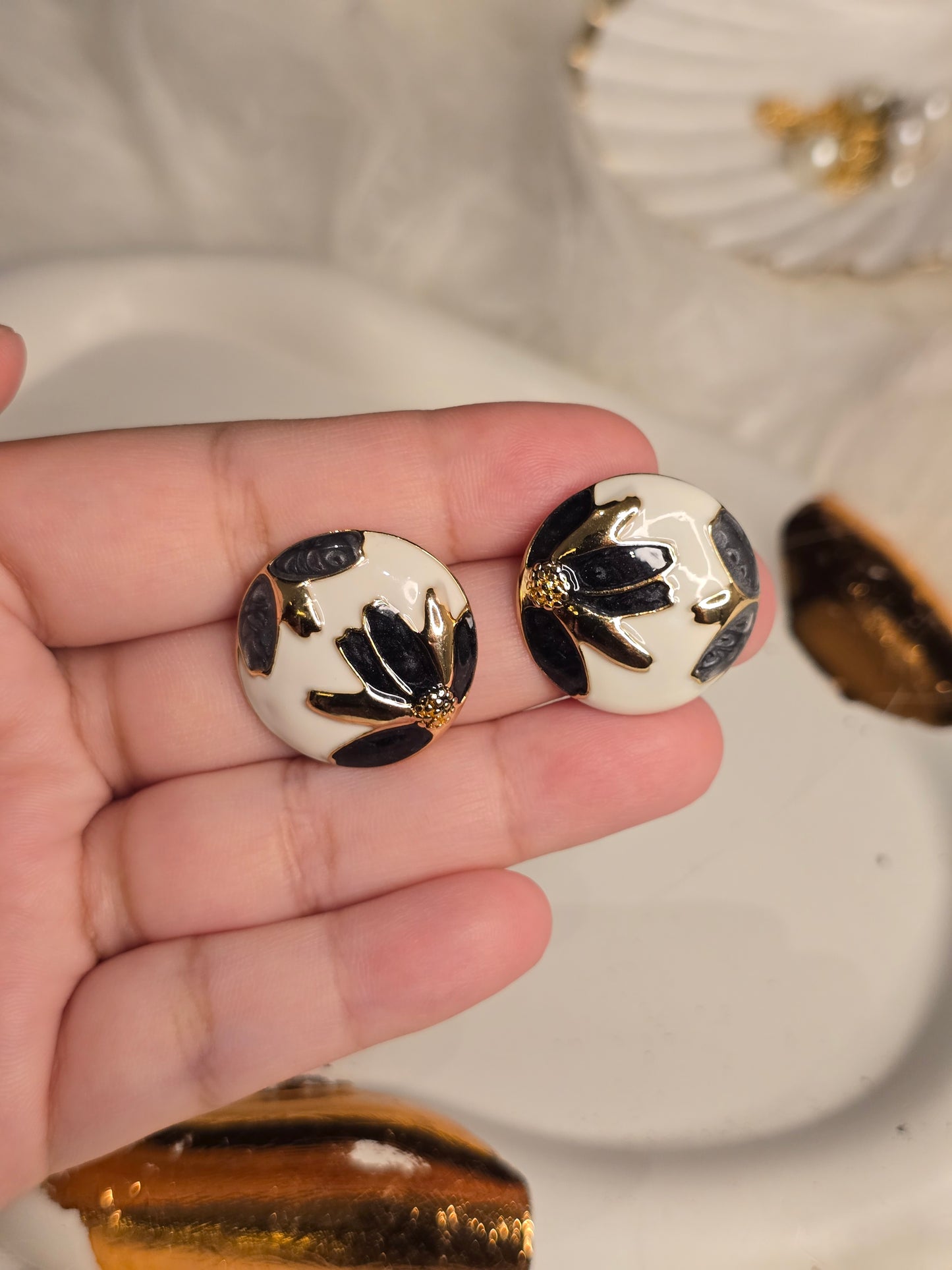 Onyx Pearl Resin Earrings Jewellery - 0123