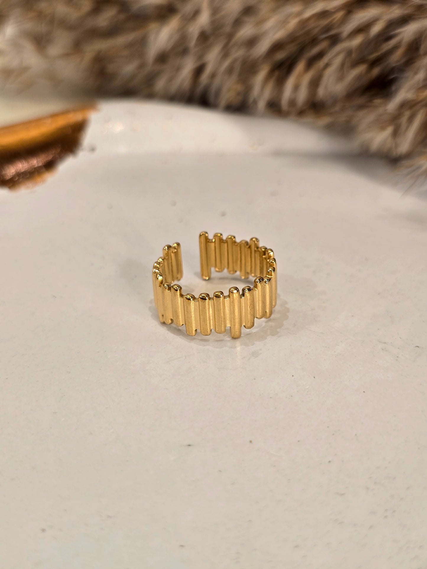 Golden Pulse Ring Jewellery - 0156