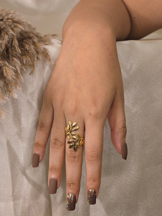 Petite Fern Ring Jewellery - 0152
