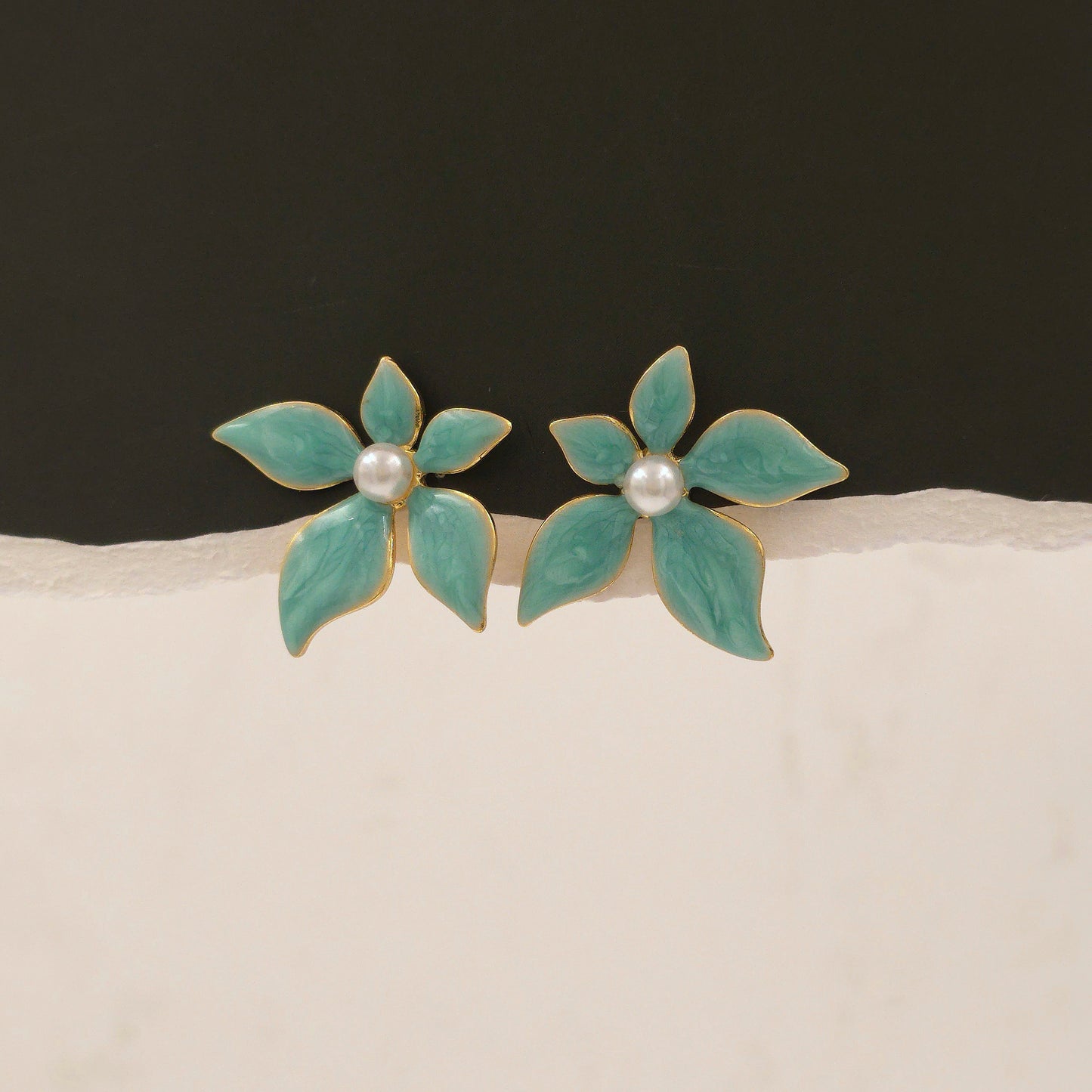 AE005 - Aqua Blossom Earrings