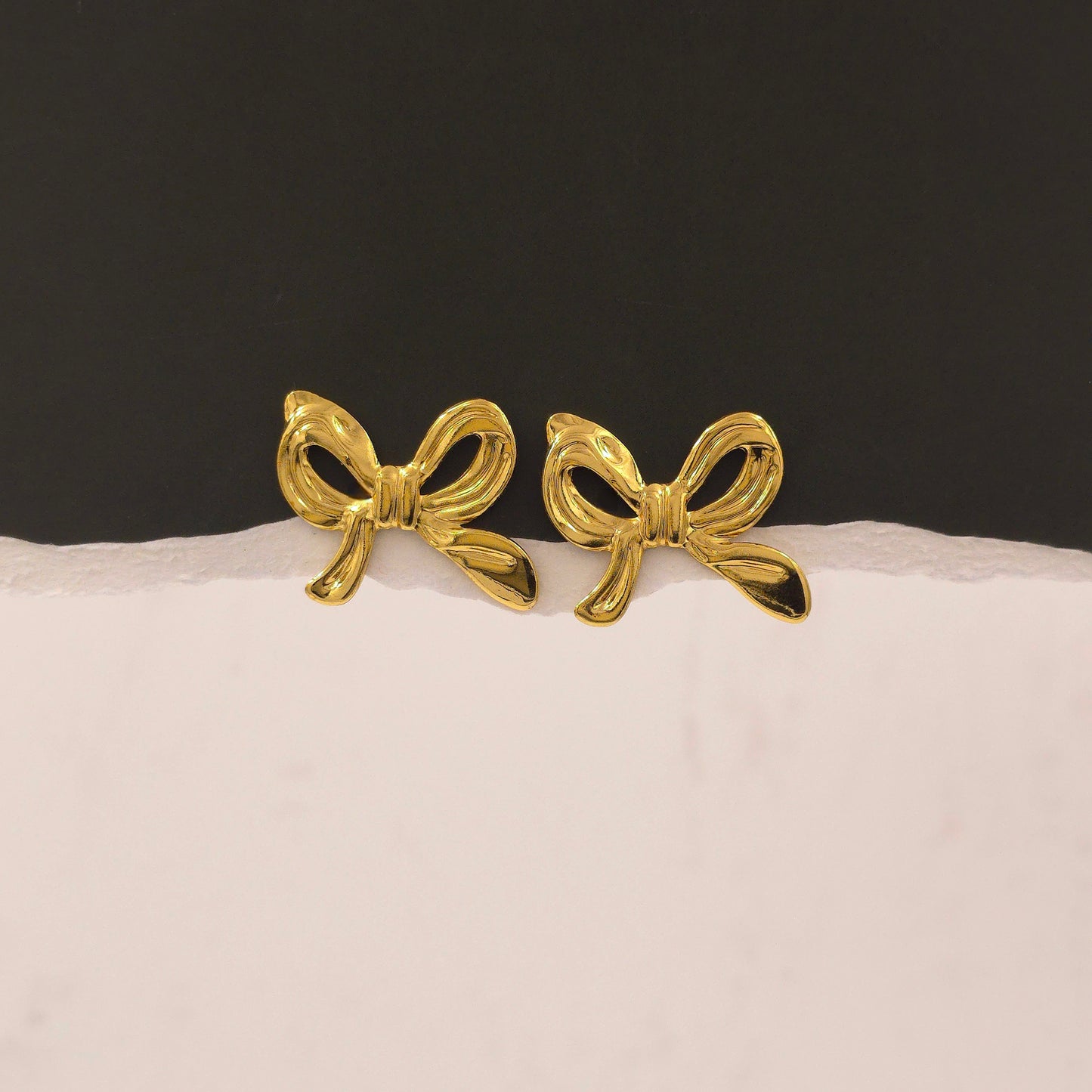 AE009 - Chic Bow Earrings