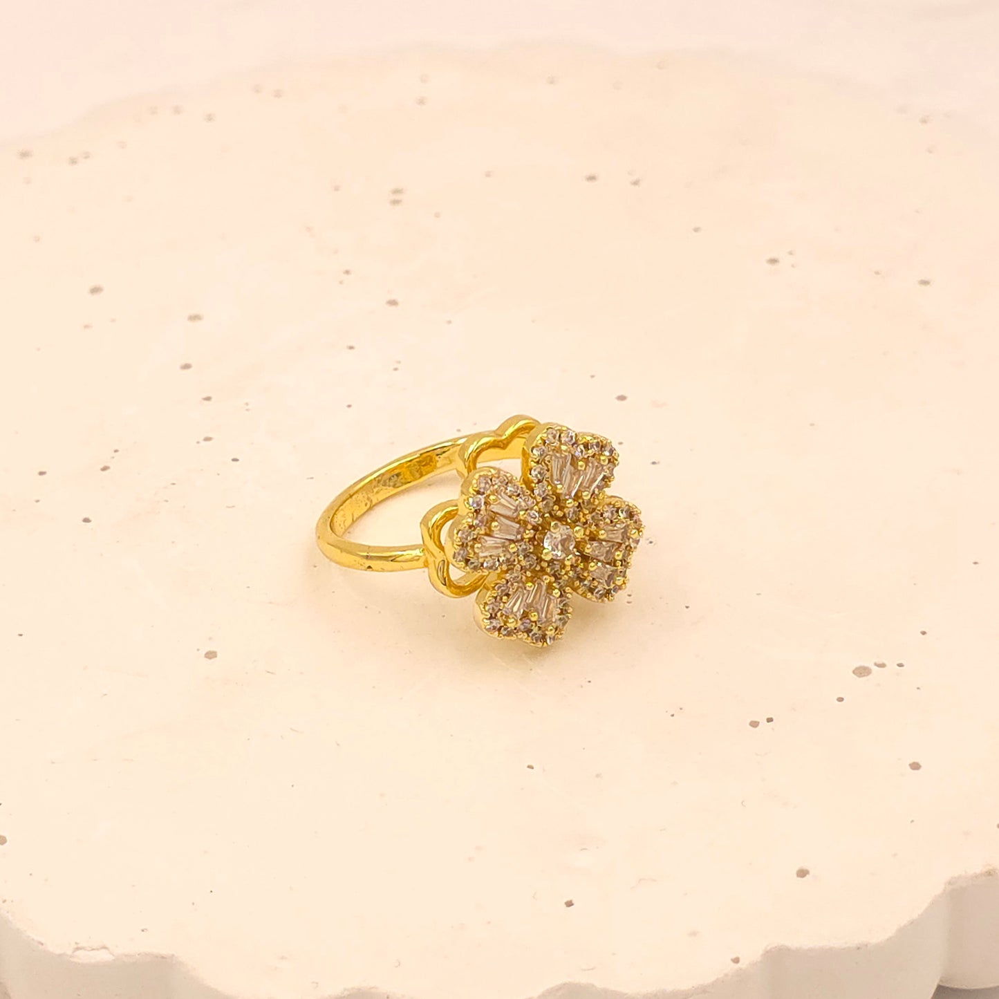AR002 - Celestial Clove Spinning Ring