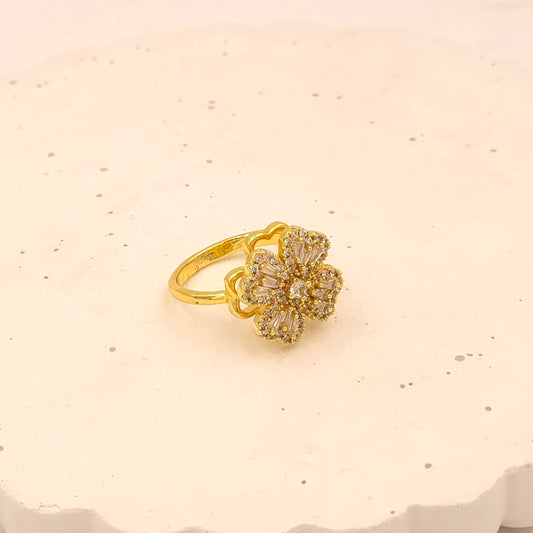 AR002 - Celestial Clove Spinning Ring
