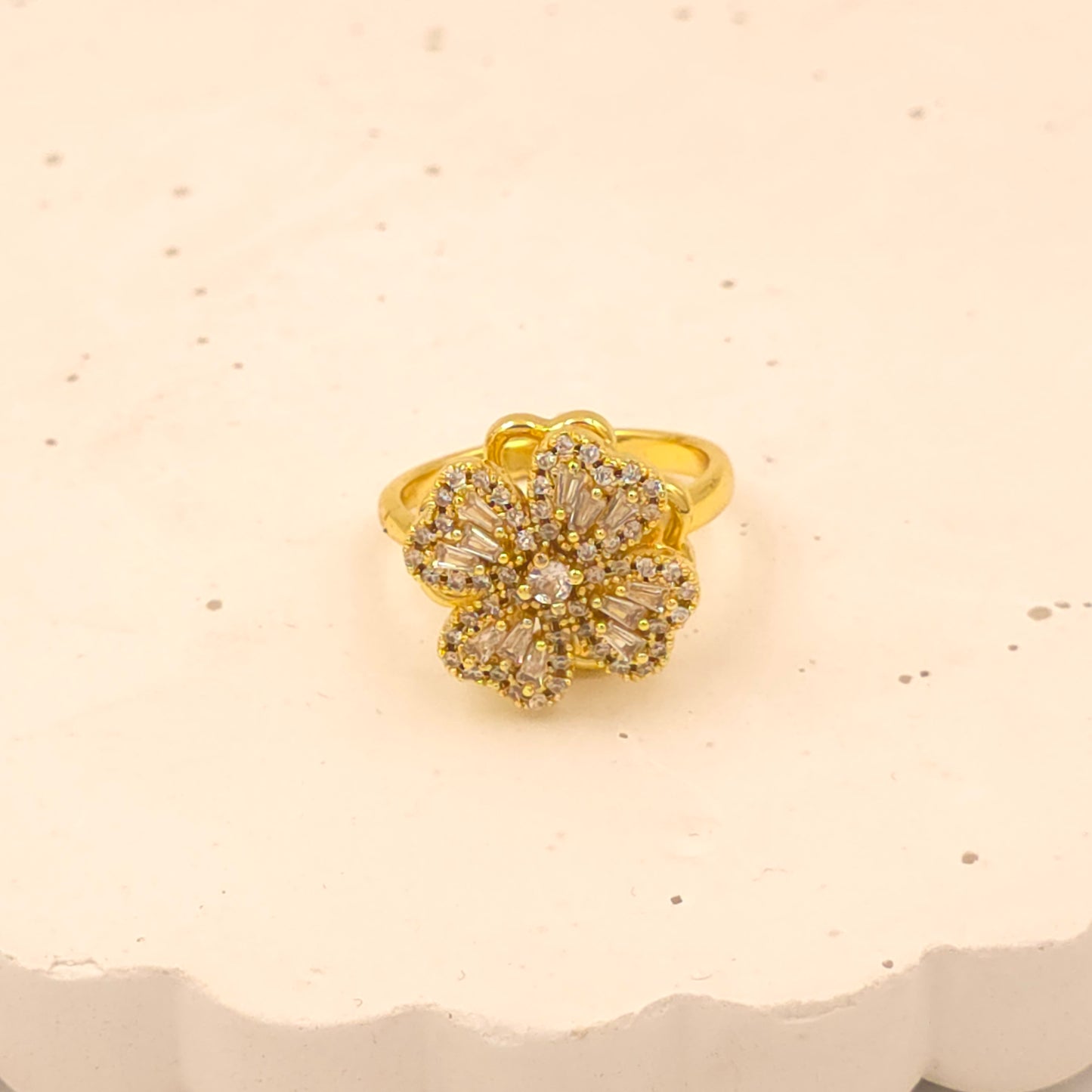 AR002 - Celestial Clove Spinning Ring