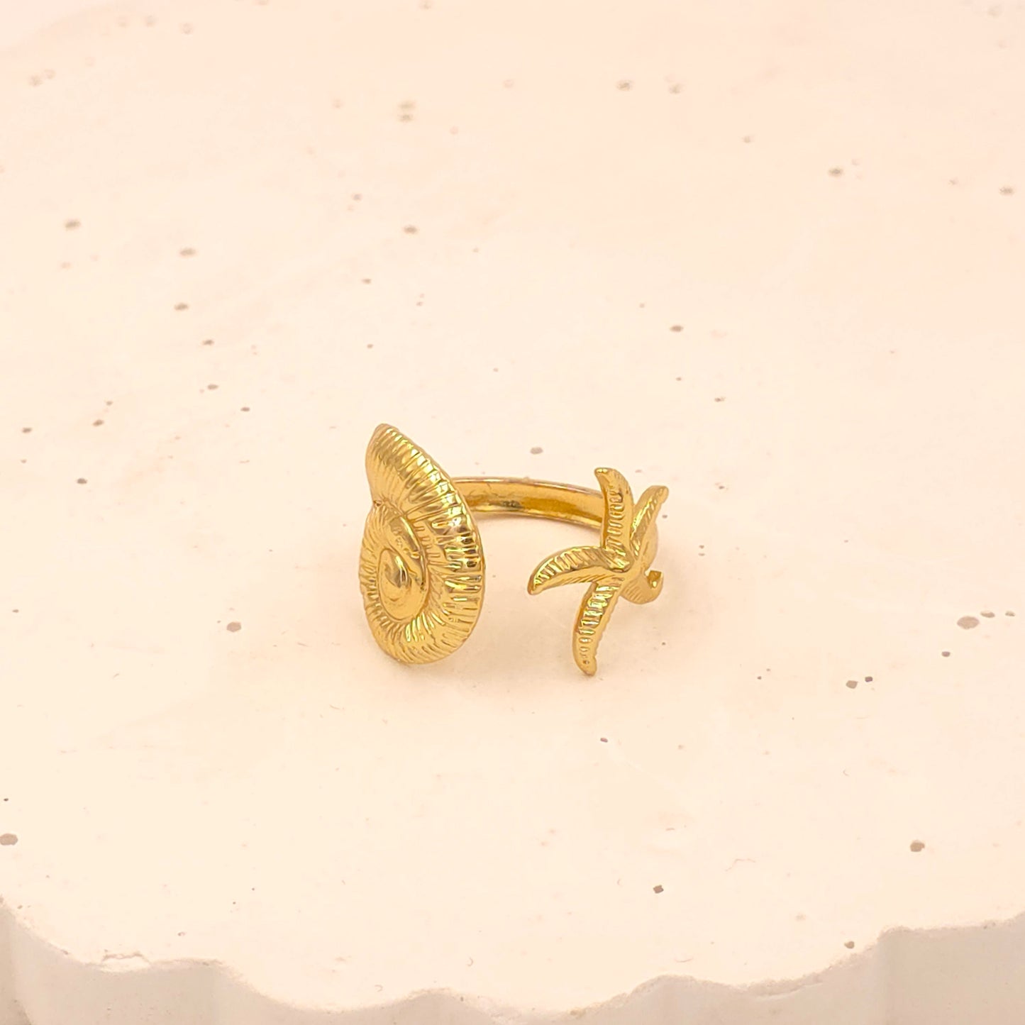 AR003 - Seaside Siren Ring