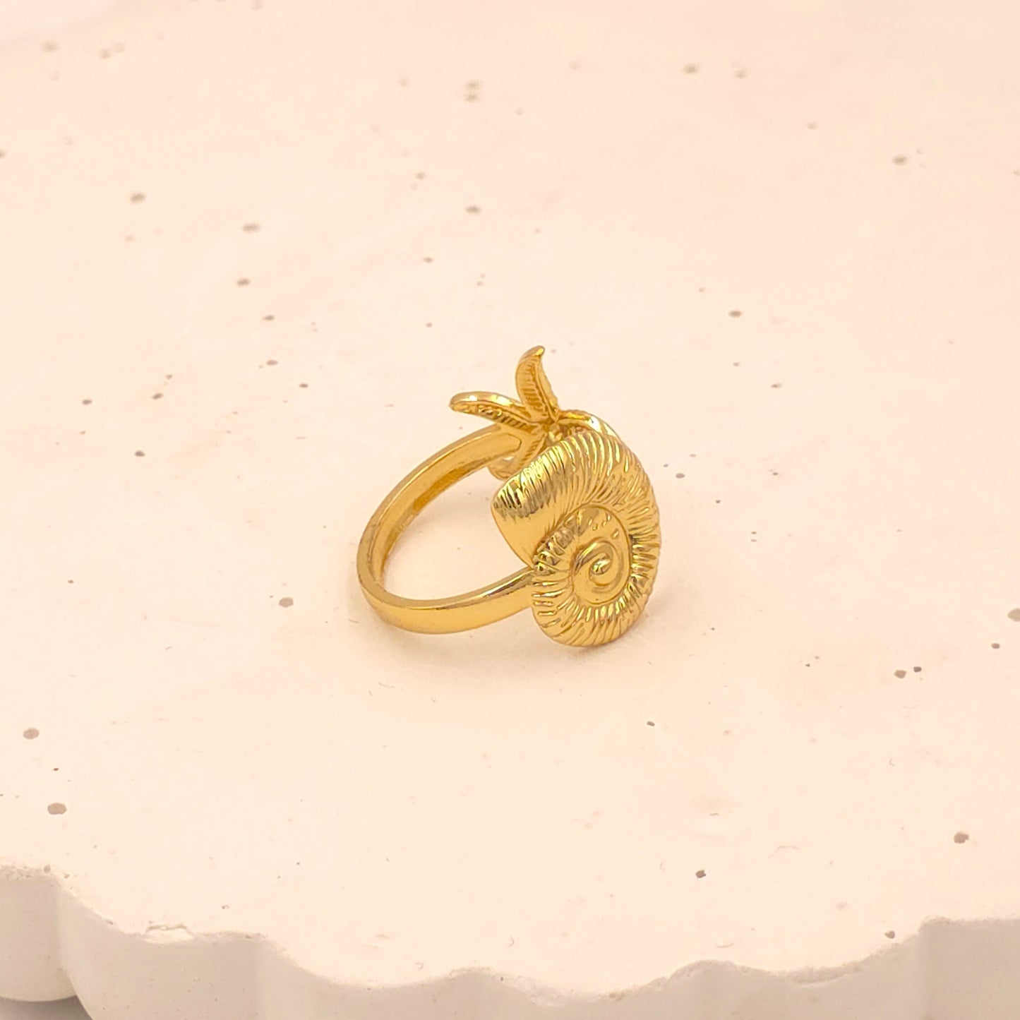 AR003 - Seaside Siren Ring
