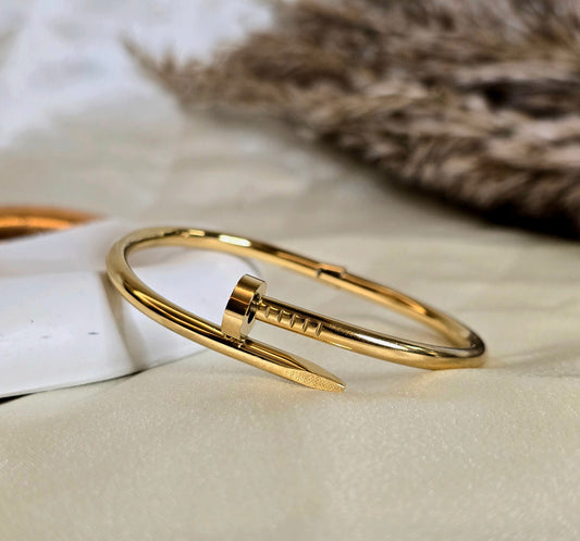 Helix Nail Bracelet Jewellery - 0130