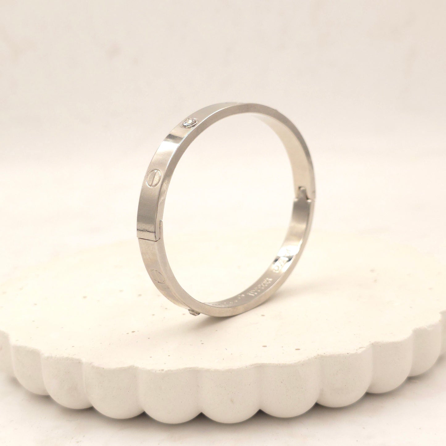 BR002 - Diamond Screw Bracelet