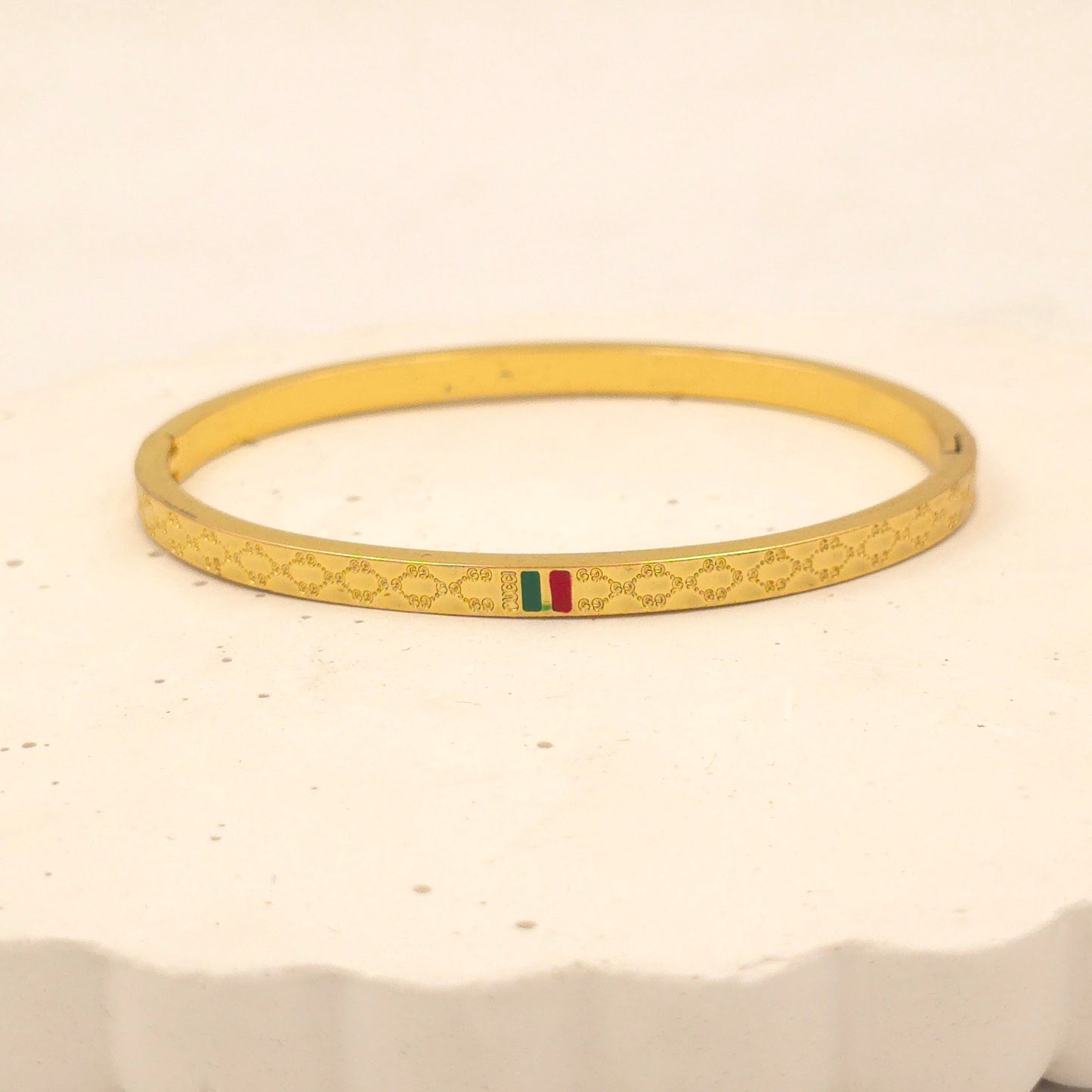 BR006 - Luxe Patterned Gold Bracelet