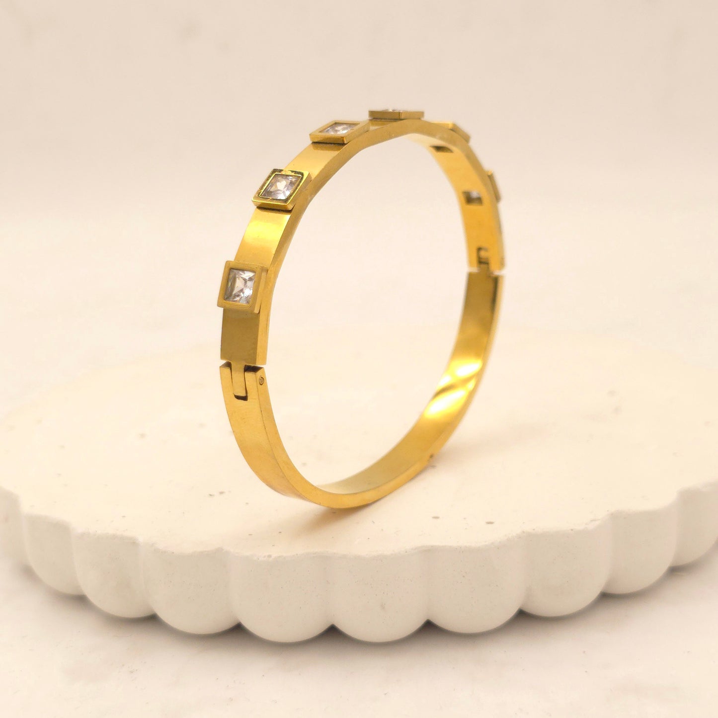 BR022 - Prism Square Band Bracelet