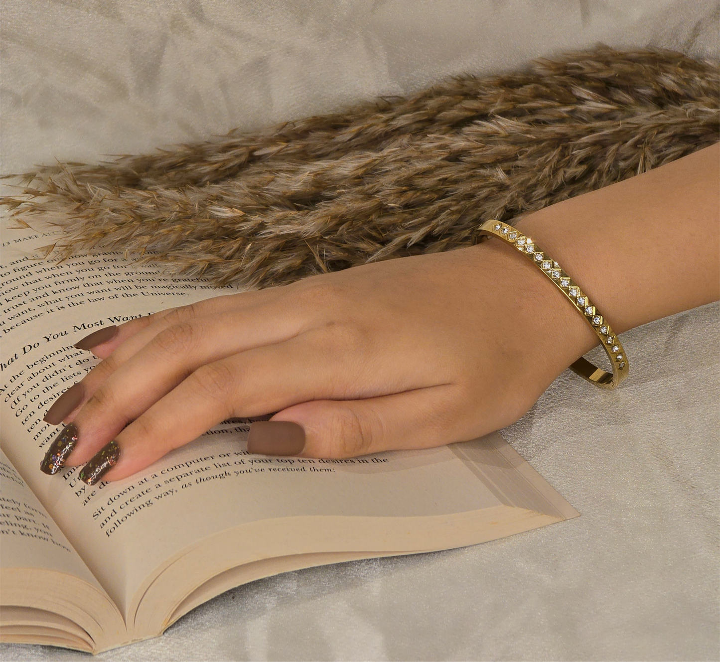Starlight Band Bracelet Jewellery - 0135