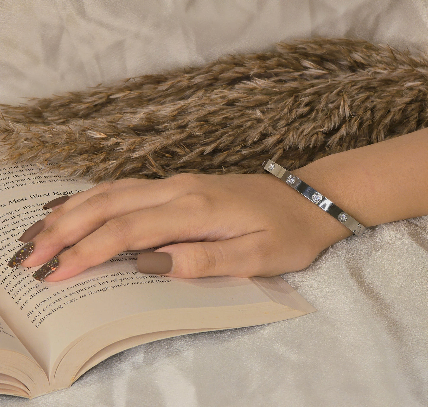 Lunar Band Bracelet Jewellery - 0129