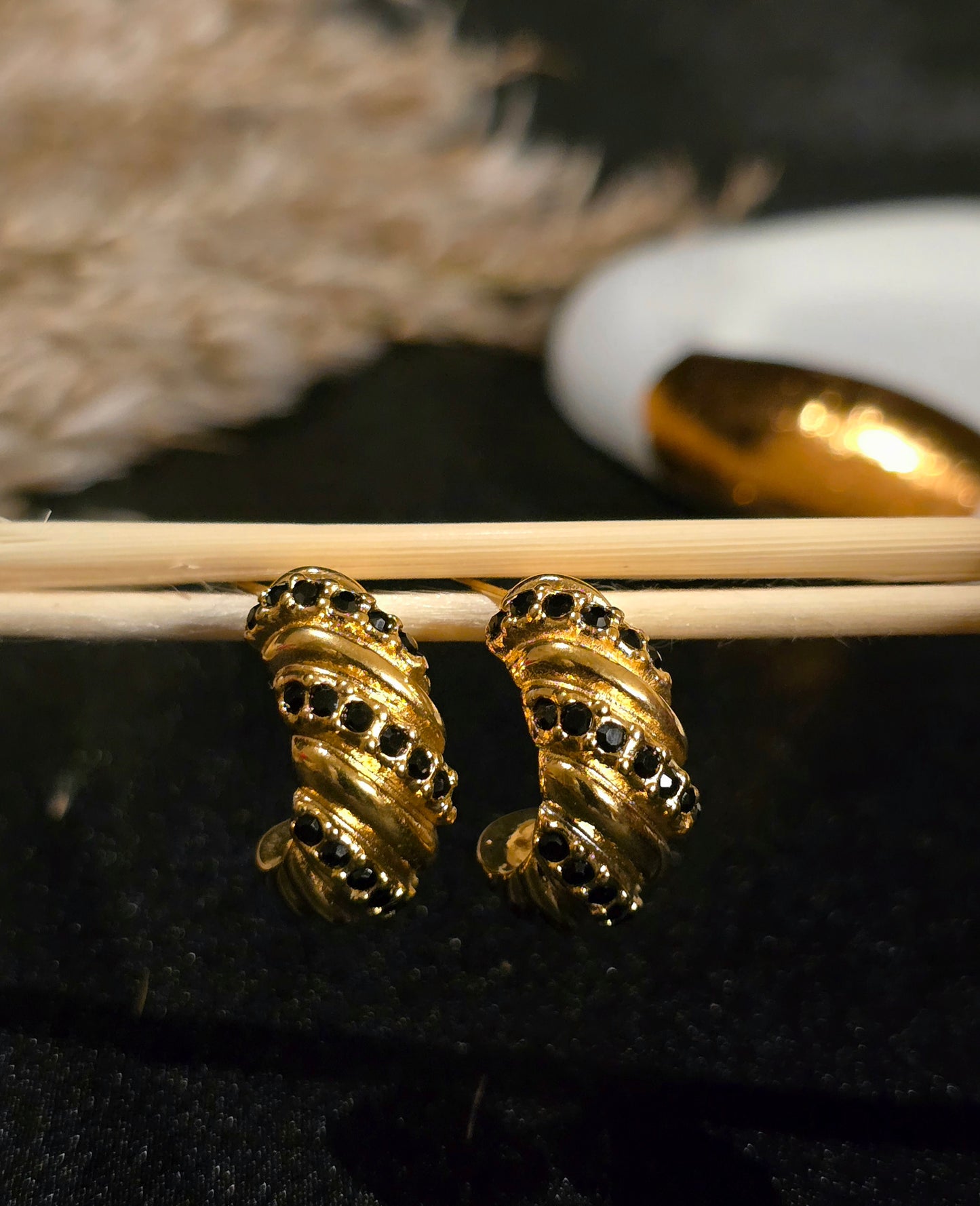 Obsidian Wrap Earrings Jewellery - 0050