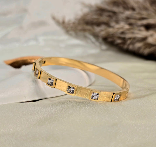 Prism Square Band Bracelet Jewellery - 0206