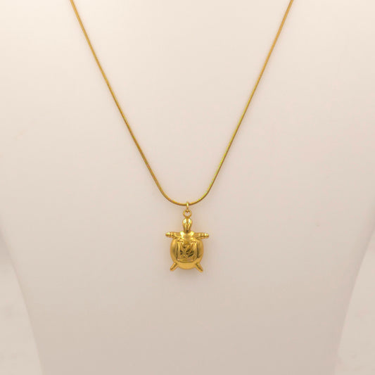 PN008 - Golden Honu Necklace