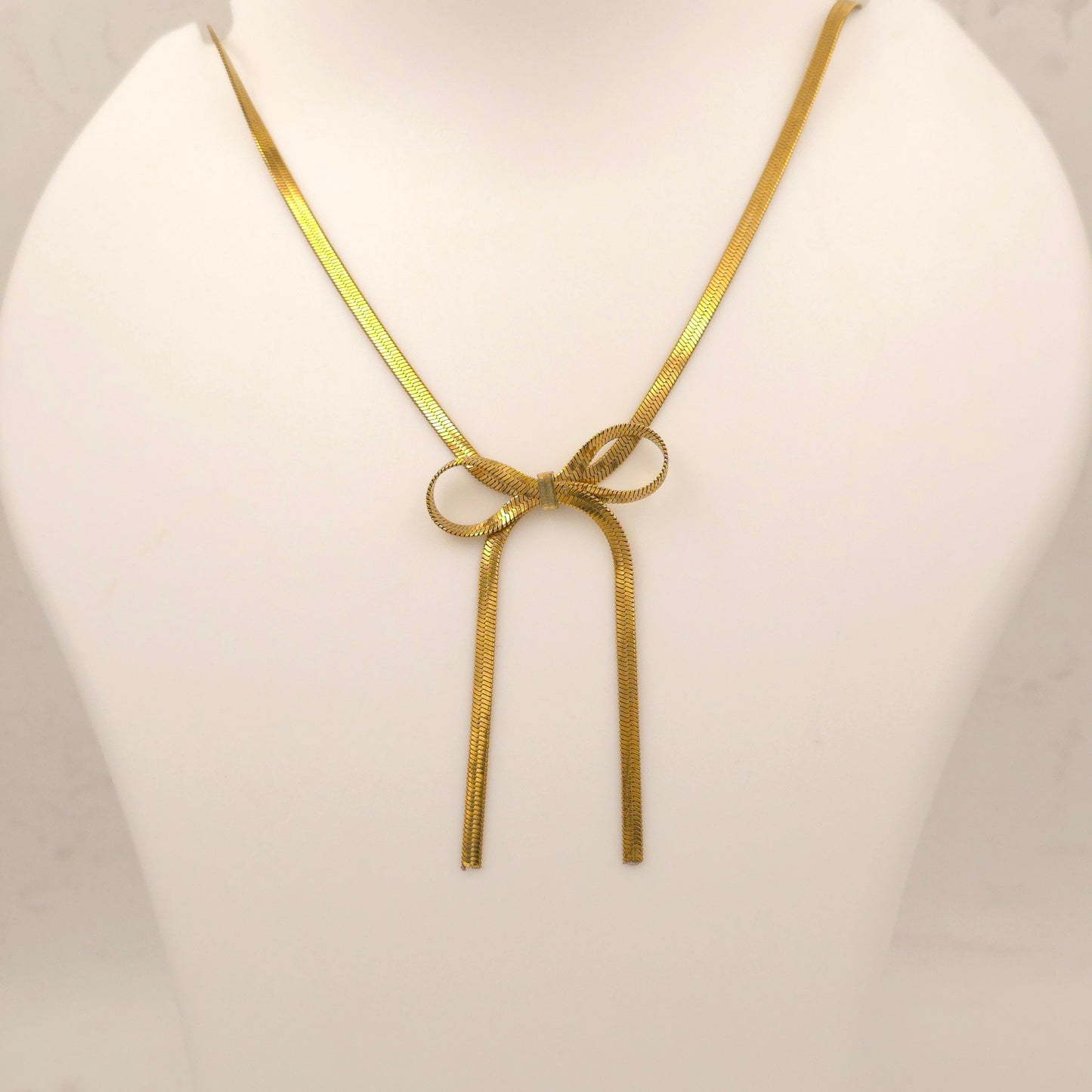 PN029 - Polished Bow Necklace