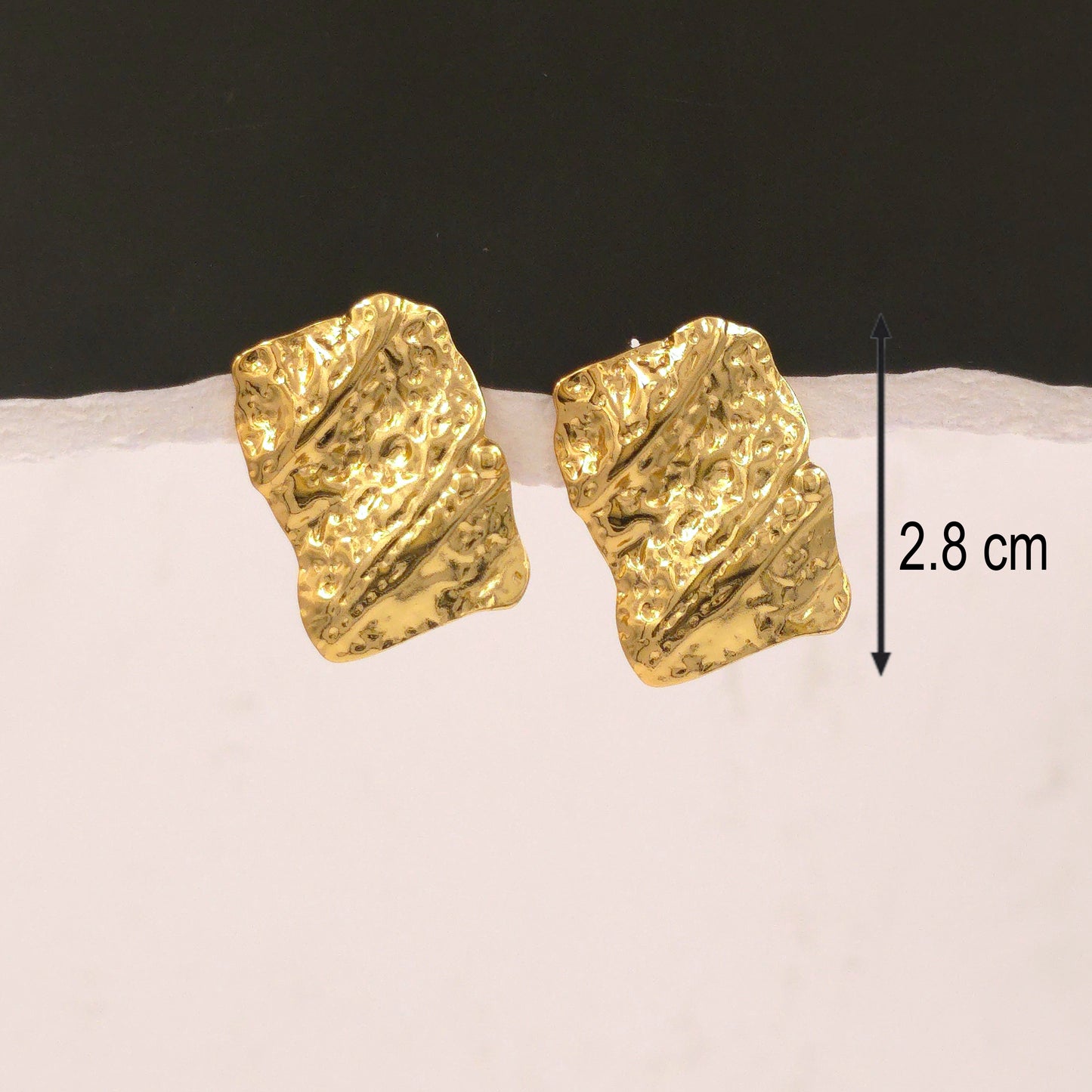 AE016 - Gilded Bar Earrings