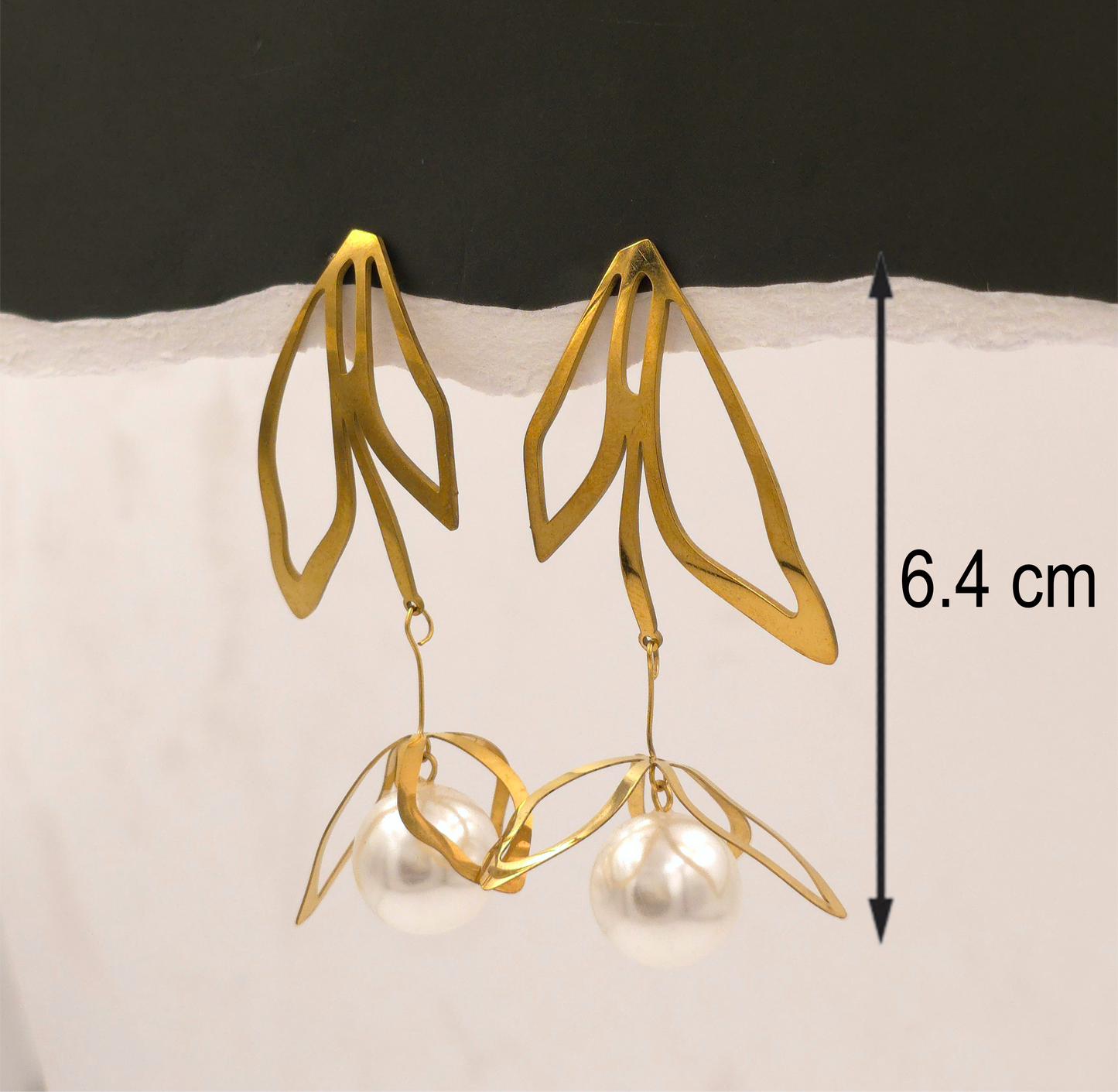 AE008 - Ivory Drop Earrings
