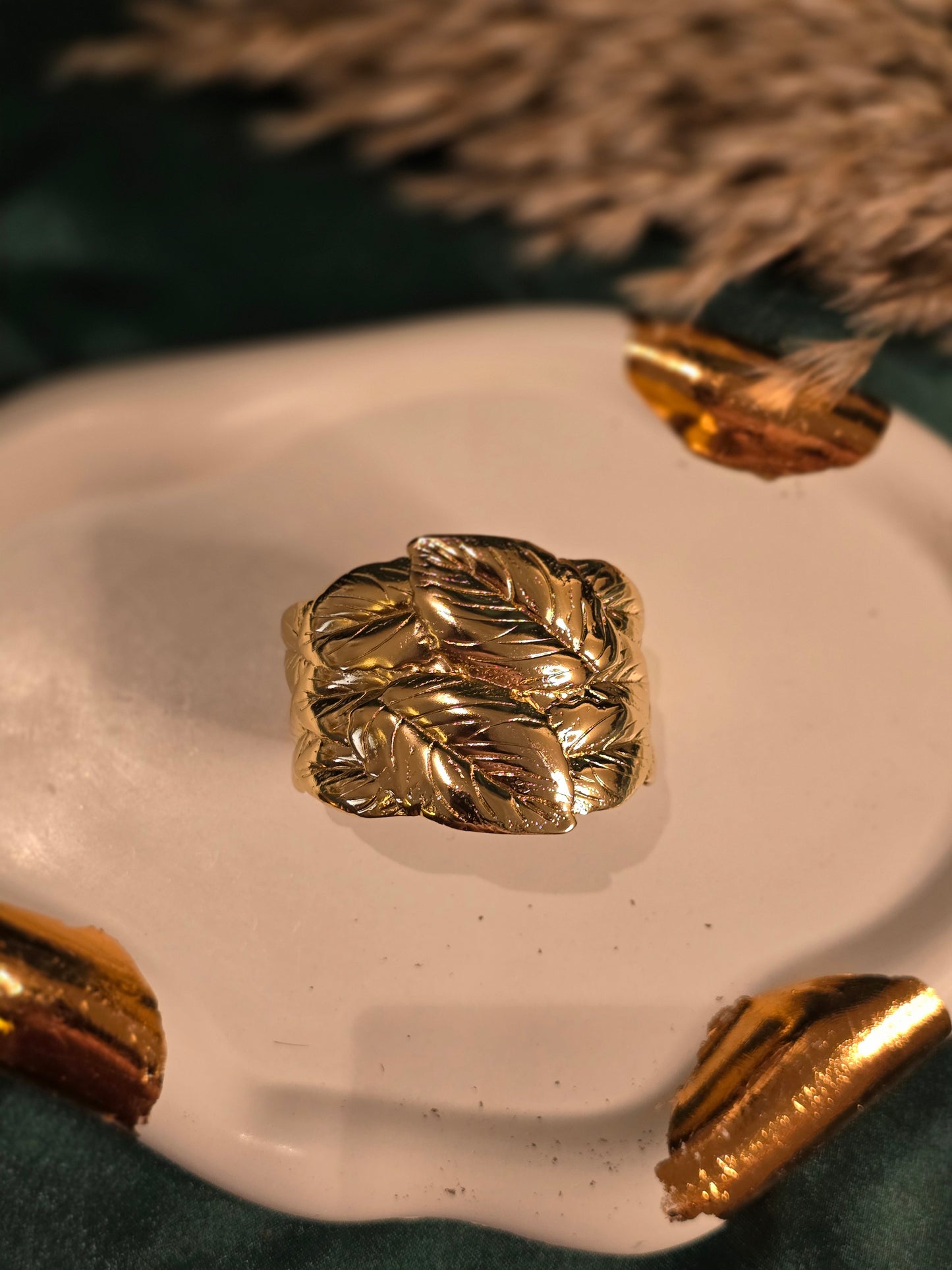 Whispering Leaf Cuff Jewellery - 0094